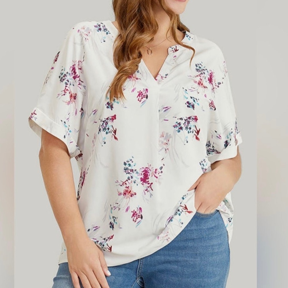 Floral white, short sleeve blouse